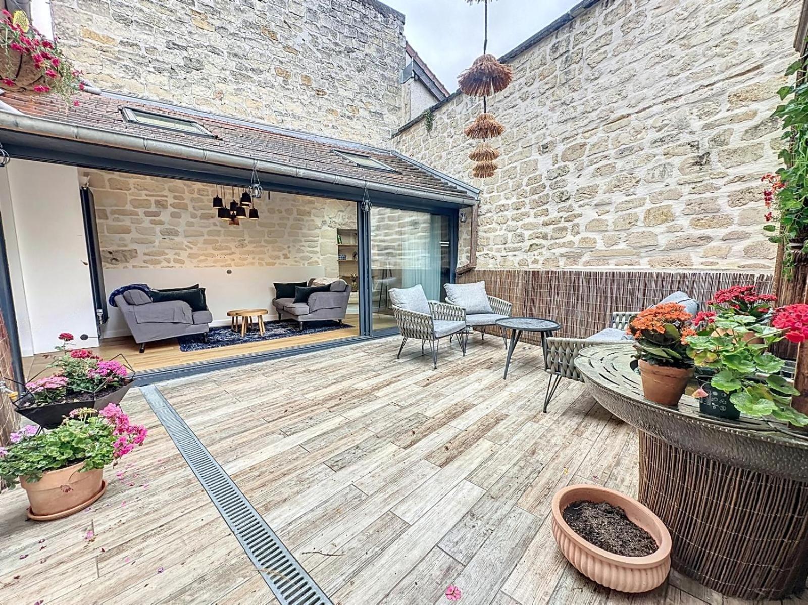 Suite Appart Place Versepuy Chantilly Extérieur photo